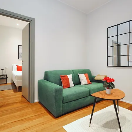 Joivy Modern Flat Near Duomo Di Апартаменты Милан